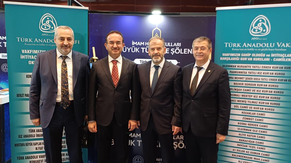 İmam Hatip Okulları Büyük Türkiye Şöleni Konya da Yapıldı